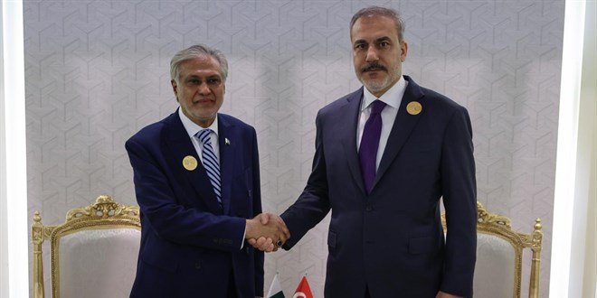 Bakan Fidan, Pakistanl� mevkida�� Dar ile g�r��t� - Son Dakika Haber