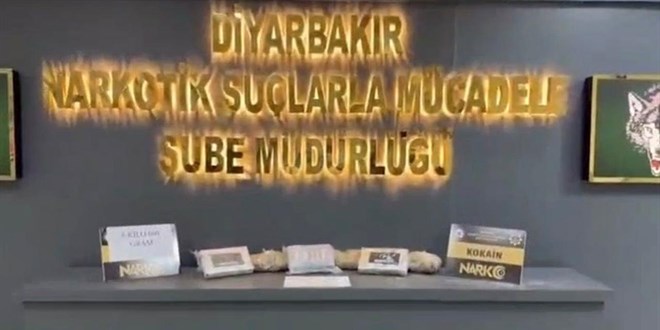 Ara�ta gizli b�lmelerden uyu�turucu ��kt� - Son Dakika Haber