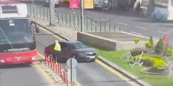 Polisin 'dur' ihtar�na uymayan CHP'nin otob�s �of�r�ne hapis ceza - Son Dakika Haber