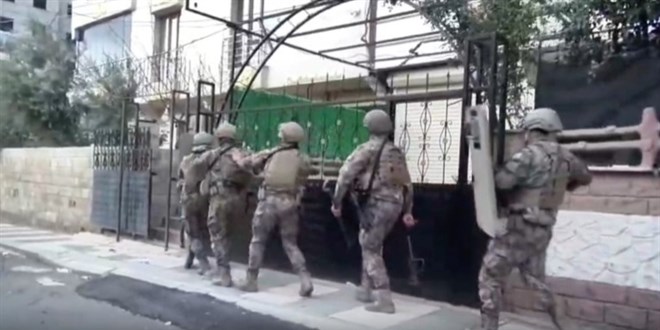 DEA� ter�r �rg�t�ne 56 ilde operasyon: 525 ��pheli yakaland� - Son Dakika Haber