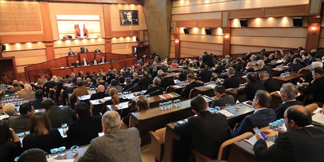 �BB Meclisi'nde katip �ye se�iminde m�h�rs�z pusula tart��mas�