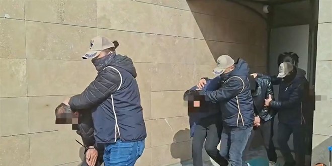 �ki ilde e� zamanl� DEA� operasyonunda 5 tutuklama