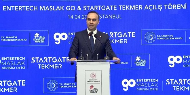 Bakan Kac�r: 5 bine yak�n teknoloji geli�tiricisi T�rkiye'mize ta��nd�