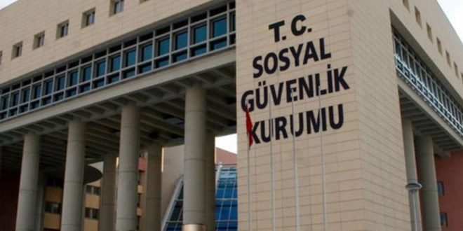 32 bin �al��an� bulunan SGK'da personel sadece 71 �neri getirdi