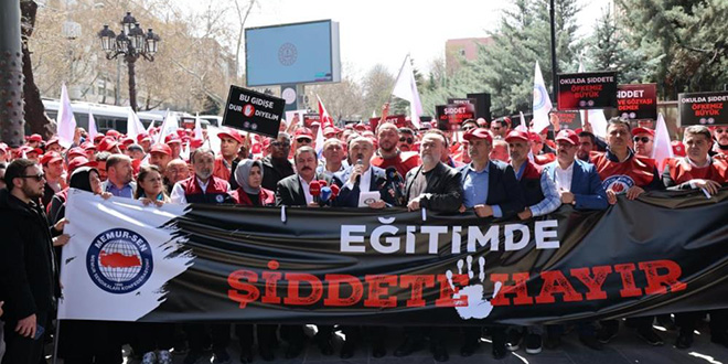 Talat Yavuz: E�itimciler, �ikayet edilen, darbedilen insanlara d�n��t�r�ld�