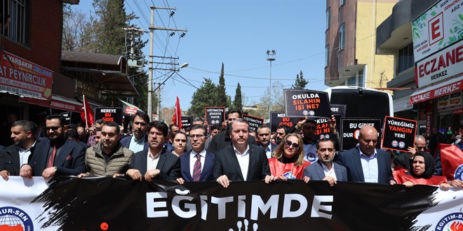 E�itim-Bir-Sen i� b�rakma eylemini iki g�n daha uzatt� - Son Dakika Haber