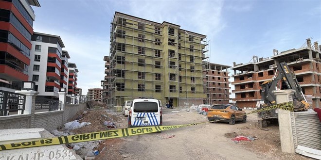 Eski�ehir'de asans�r bo�lu�una d��en s�va ustas� hayat�n� kaybetti - Son Dakika Haber