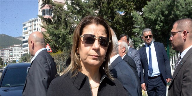 Kahramanmara�'taki okulda, eski y�neticiler 1 ay �nce g�revden uzakla�t�r�ld� iddias�