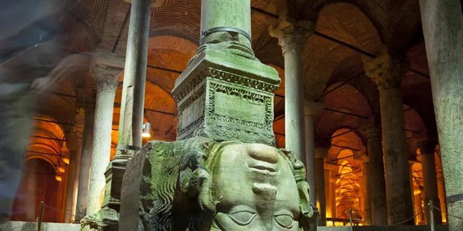 Yerebatan Sarn�c� T�rk Vatanda�lar�na 1 TL