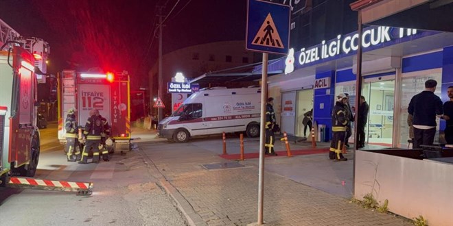 �ocuk t�p merkezinde korkutan yang�n: Hastalar tahliye edildi - Son Dakika Haber