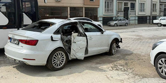 Bursa'da feci kaza: Gen� ya�ta hayat�n� kaybetti