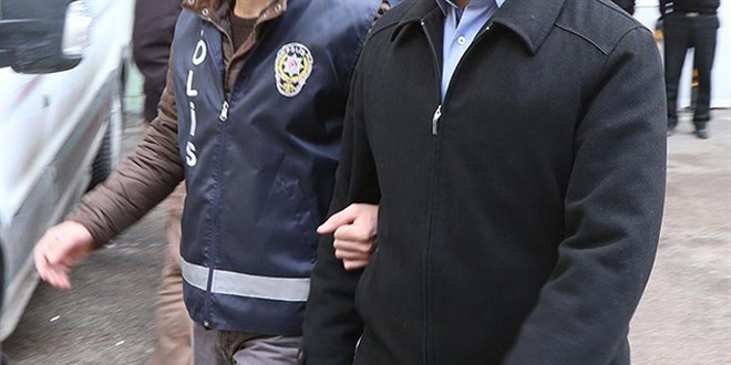 FET�'den aranan eski emniyet m�d�r� �stanbul'da yakaland�