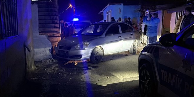 Polisin "dur" ihtar�na uymayan alkoll� s�r�c�ye 225 bin lira ceza kesildi - Son Dakika Haber