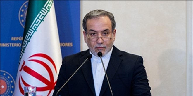 Arak�i: �ran limanlar�n� abluka alt�na almak bir sava� eylemidir