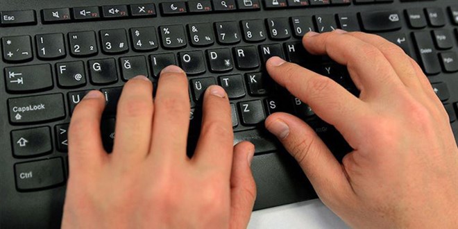 Meta yapay zeka e�itimi i�in �al��anlar�n�n klavye ve fare hareketlerini takip edecek - Son Dakika Haber