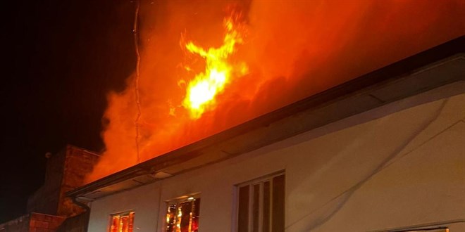 Bursa'da evde ��kan yang�nda 1 ki�i �ld� - Son Dakika Haber