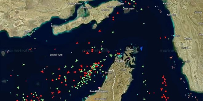 Trump'tan H�rm�z Bo�az�'na may�n d��eyen teknelerin vurulmas� talimat�