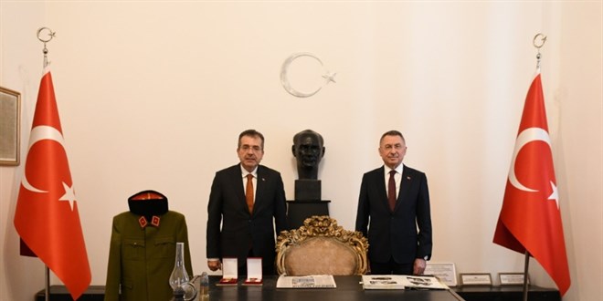 Fuat Oktay atmosferik balonu g�ky�z�ne b�rakt�