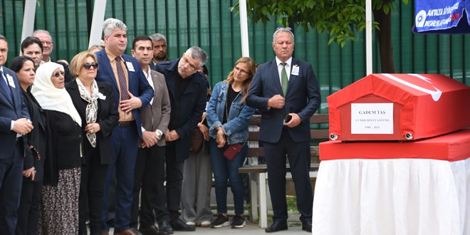 Tedavi g�ren Cumhuriyet Savc�s� Gadem Ta� ya�am sava��n� kaybetti