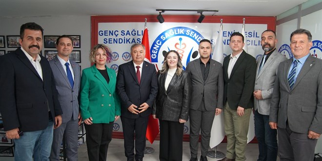 Veteriner Hekim-Sen, Devlet Memurlar� Konfederasyonu'na kat�ld�