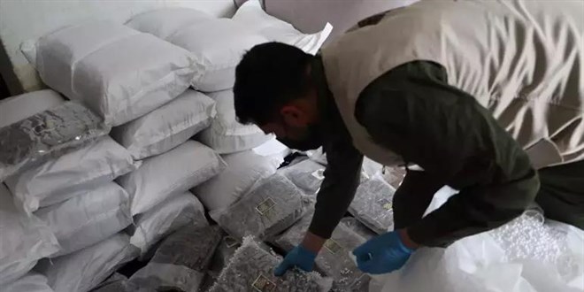 T�rkiye-Suriye ortak operasyonu: 236 kilo esrar ele ge�irildi