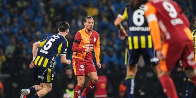 Y�netim kesenin a�z�n� a�t�: Derbi zaferine 3 milyon dolar - Son Dakika Haber