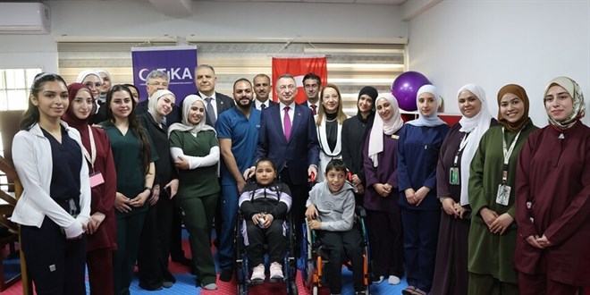 Fuat Oktay �rd�n'de T�KA'n�n Yeniledi�i Engelli Merkezi S�n�flar�n�n A��l���n� Yapt�