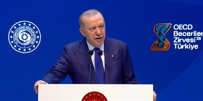 Erdo�an: Meslekler d�n���yor, istihdam alan�nda ezberler bozuluyor