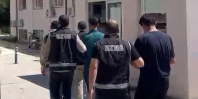 Eski AK Parti Mu�la �l Ba�kan� La�in'e y�nelik sald�r�da 3 ��pheli tutukland�