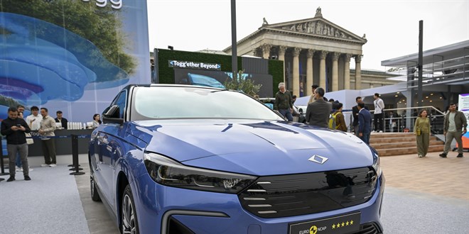 Yollardaki elektrikli ara� say�s� 411 bini ge�ti - Son Dakika Haber