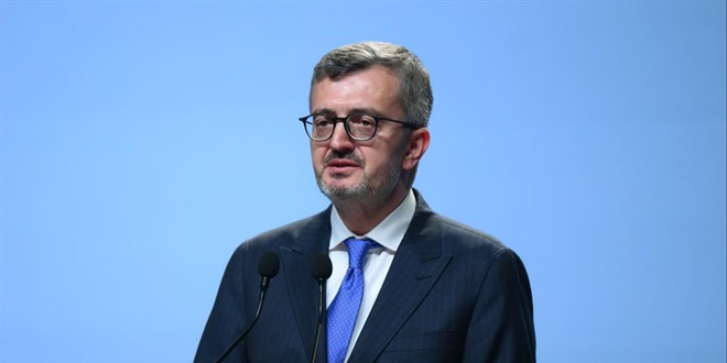 �leti�im Ba�kan� Duran'dan 'Kut'�l Amare Zaferi' mesaj�