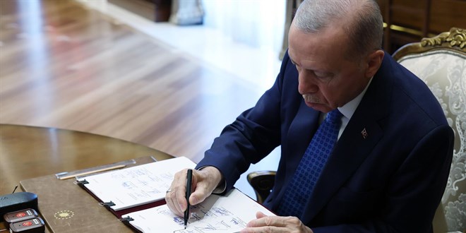 30 Nisan 2026 Trihli atama karar� yay�mland� - Son Dakika Haber