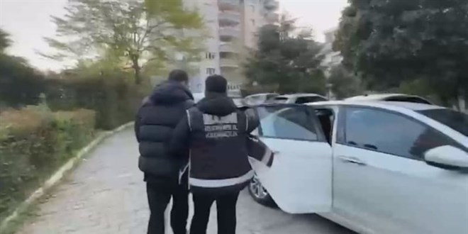 �stanbul merkezli 3 ilde 'su� gelirlerini aklama' operasyonu: 1,4 milyar liral�k hesap hareketi tespit edildi - Son Dakika Haber