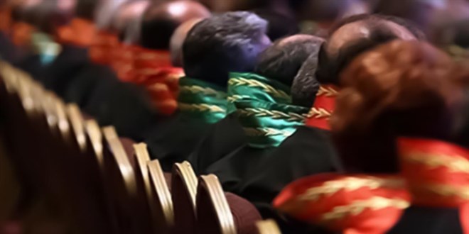 Hakim ve Savc�lara Terfi D�zenlemesi: Y�zde 80 �art� Getirildi