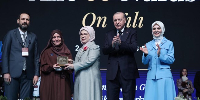 Emine Erdo�an'dan 'Aile ve N�fus On Y�l� Vizyon Belgesi' payla��m� - Son Dakika Haber
