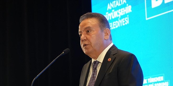 Muhittin B�cek ile o�lu ve gelininin mal varl�klar�na el konuldu - Son Dakika Haber
