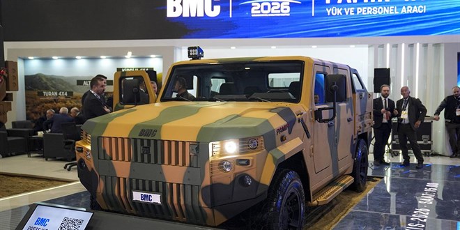 PAM�R 4x4 ilk kez SAHA 2026'da tan�t�ld� - Son Dakika Haber