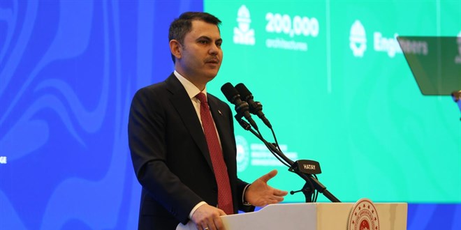 Bakan Kurum: Deprem b�lgesinde 2 y�lda bir �lke b�y�kl���nde yerle�im in�a ettik - Son Dakika Haber