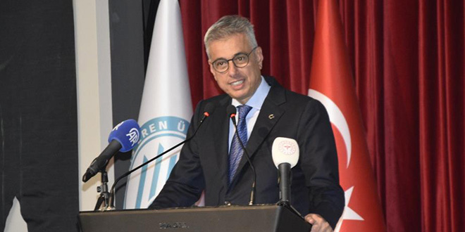 Bakan Memi�o�lu: ��ini iyi yapan herkese bu �lkede i� var