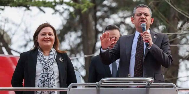 �zg�r �zel: Burcu K�ksal'a 'Gerekirse kocan� bo�a bunu yapma' dedim