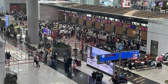 Hava yolu trafi�inde nisan rekoru - Son Dakika Haber
