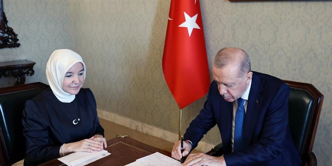 Cumhurba�kan� Erdo�an Dar�laceze'ye kurban ba���� yapt� - Son Dakika Haber