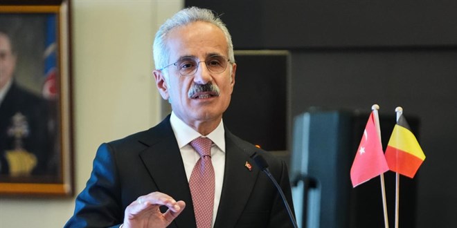 Bakan Uralo�lu: Bel�ika ile kar��l�kl� yat�r�m ve i� birliklerini art�rmam�z gerekir - Son Dakika Haber