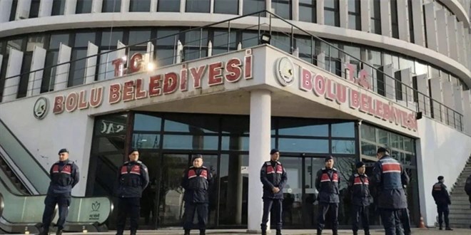 Jandarma ekipleri Bolu Belediyesi'nde arama yap�yor! - Son Dakika Haber