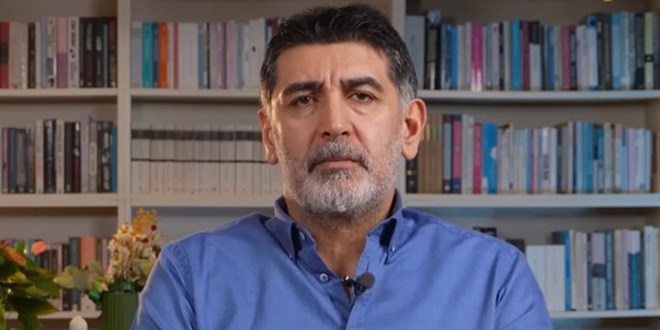 CHP lideri �zg�r �zel �u ana kadar 4 ba�kanla mesajla�arak tart��t�