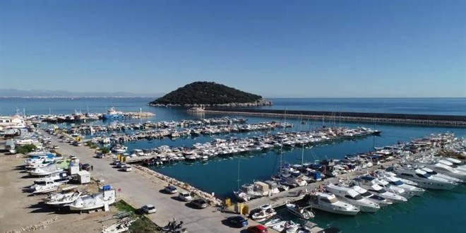 Antalya Bal�k�� Bar�na��'nda g�revden almay� mahkeme iptal etti - Son Dakika Haber