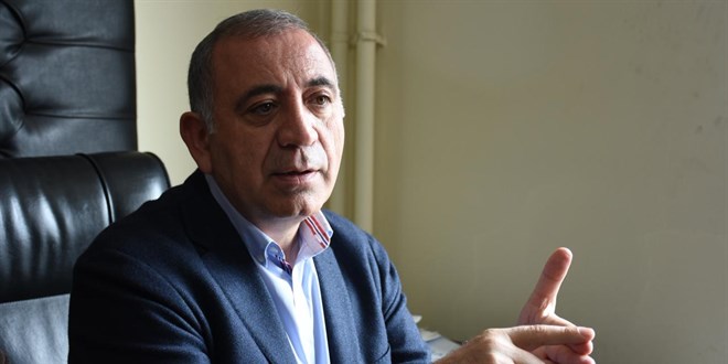 CHP �stanbul �l Kongresi'nin davas� ertelendi