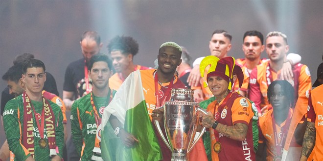 �ampiyon Galatasaray kupas�na kavu�tu