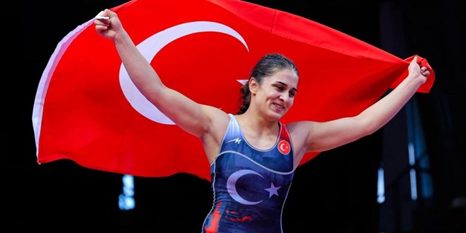 Milli sporculardan madalya ya�muru - Son Dakika Haber