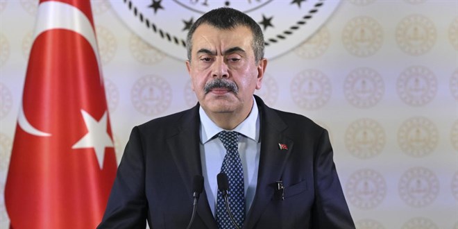 Bakan Tekin: E�itim sistemimizde k�lt�re daha fazla yer a�aca��z